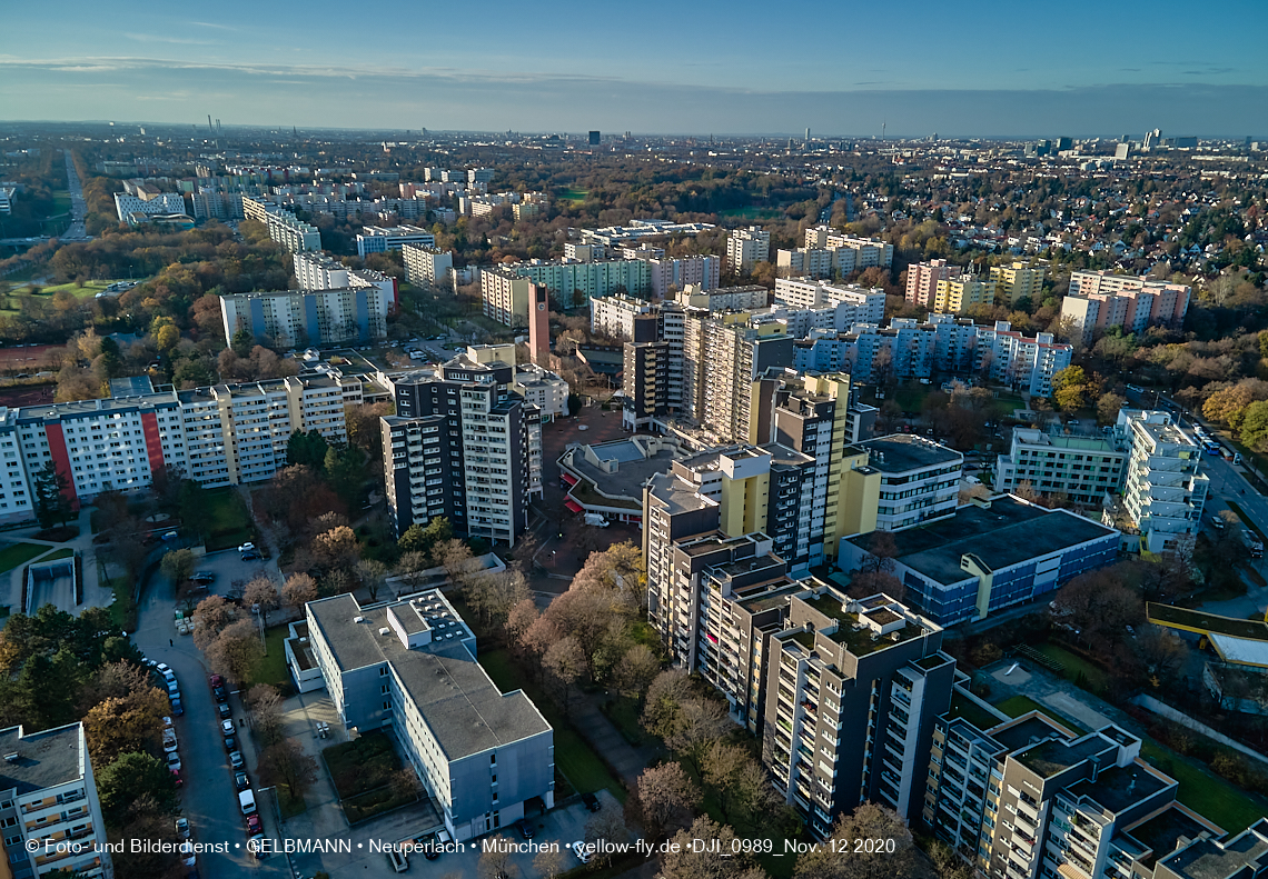 12.11./09.11.2020 - Marx-Zentrum und Umgebung am Karl-Marx-Ring in Neuperlach